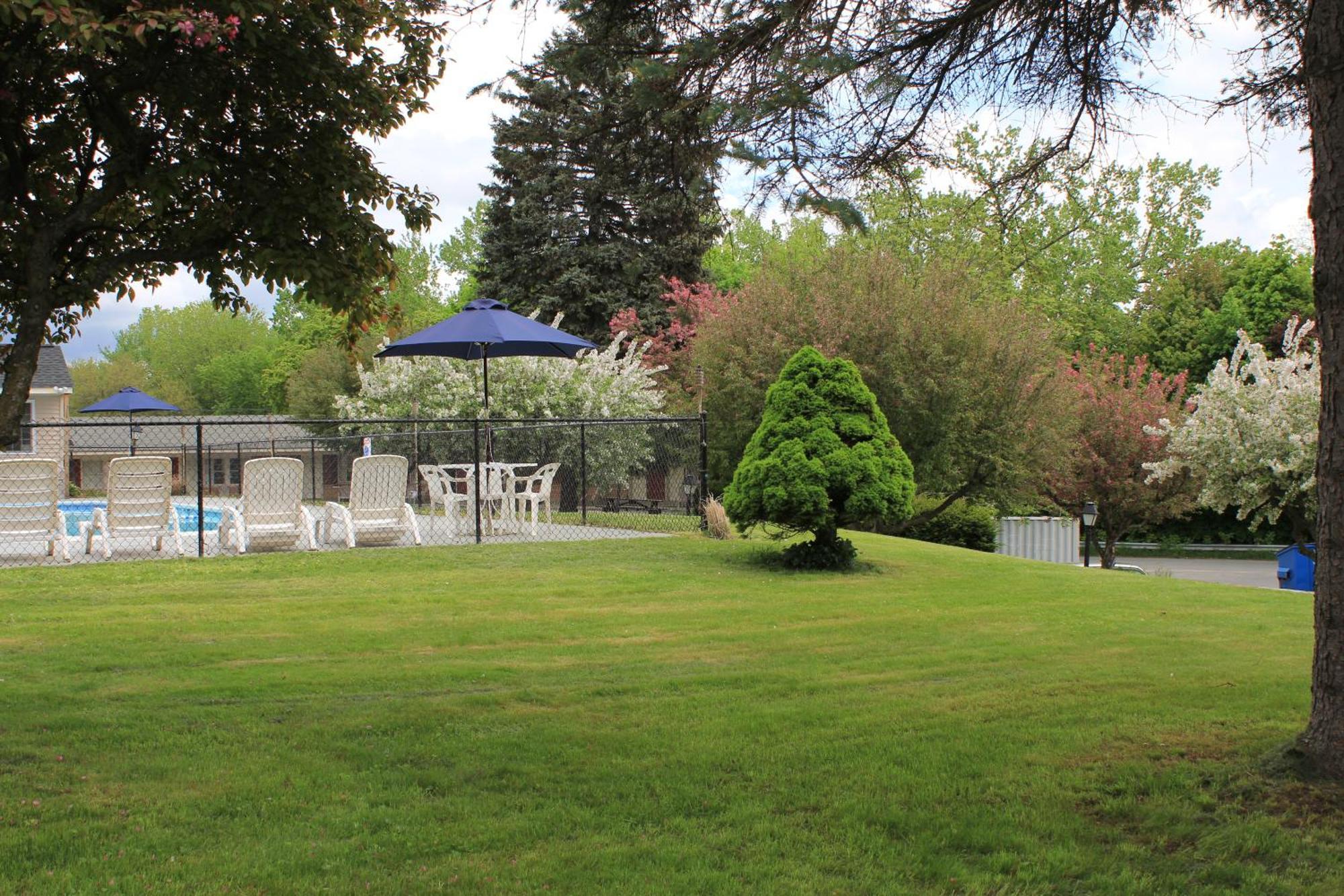 Berkshire Inn Pittsfield Exterior foto